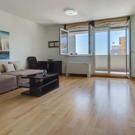זאדאר Apartment Pavic - Private Parking מראה חיצוני תמונה