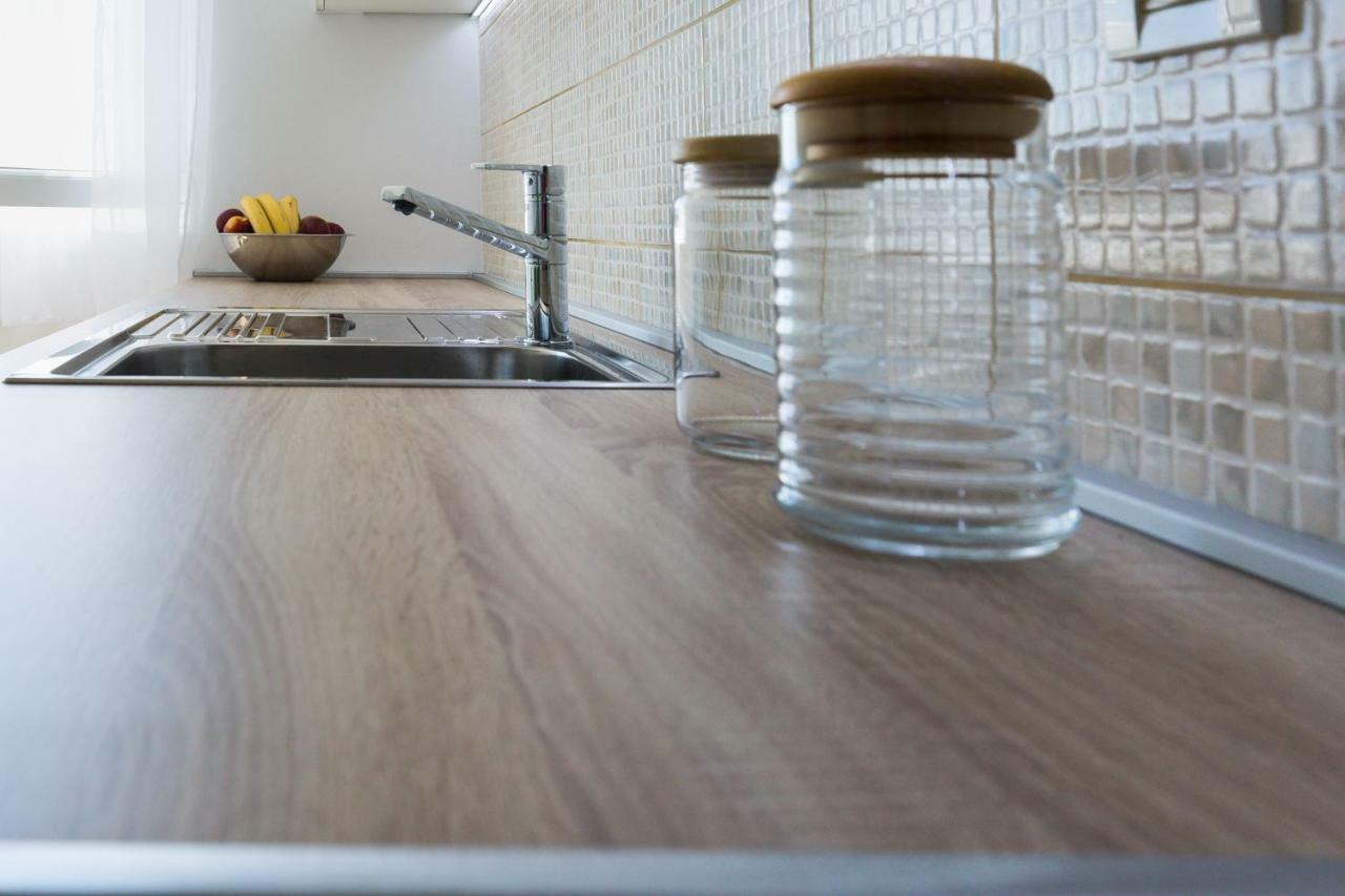 זאדאר Apartment Pavic - Private Parking מראה חיצוני תמונה