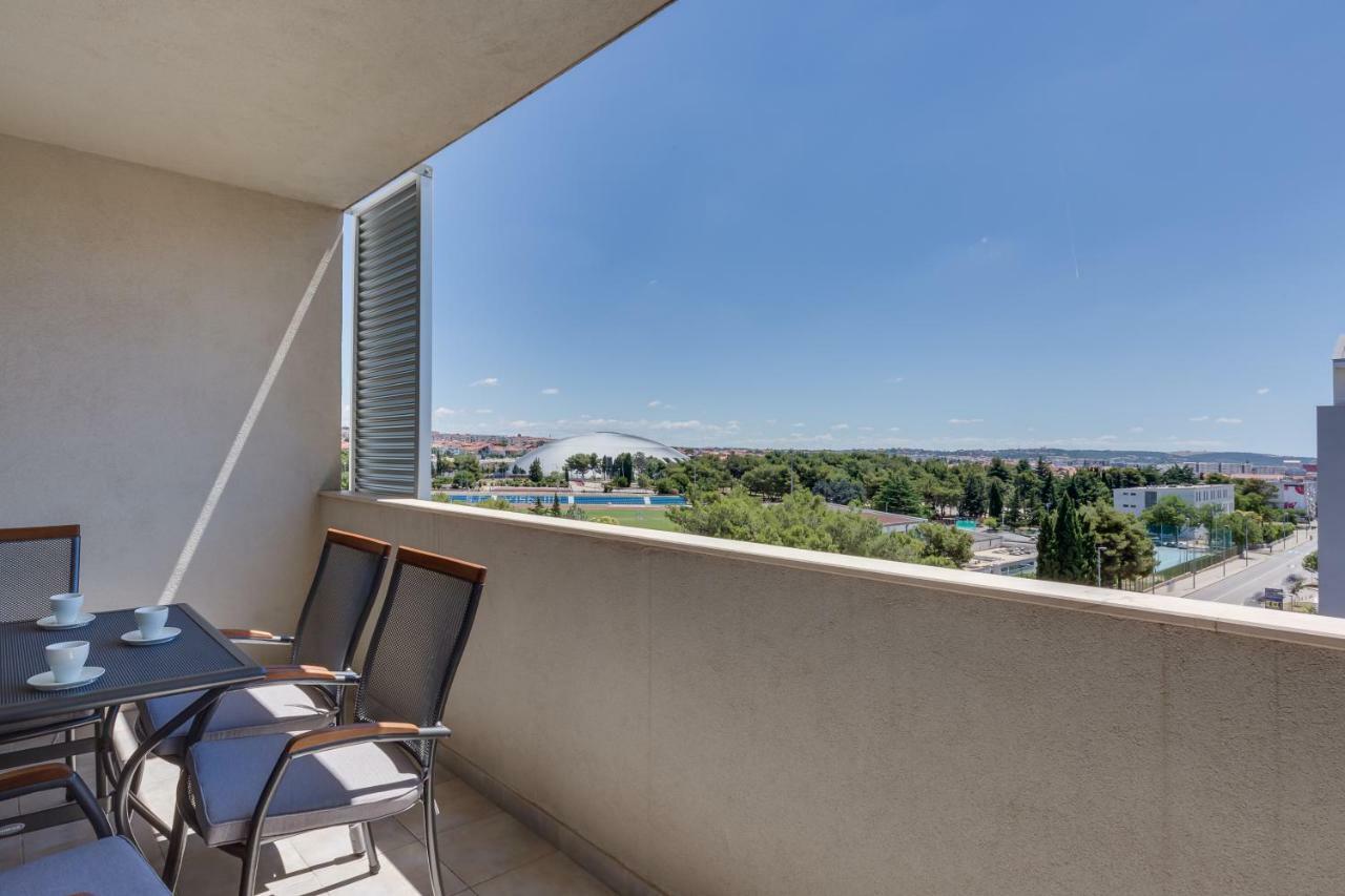 זאדאר Apartment Pavic - Private Parking מראה חיצוני תמונה